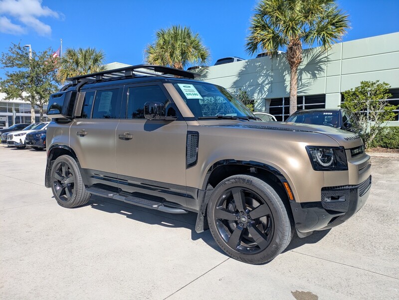 Used 2024 LAND ROVER DEFENDER X-DYNAMIC SE in JUPITER, FLORIDA