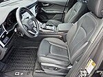 Used 2025 AUDI Q7 45 PREMIUM PLUS in JUPITER, FLORIDA (Photo 9)