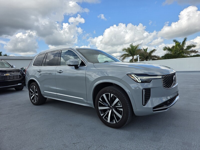 Used 2025 VOLVO XC90 B5 CORE in JUPITER, FLORIDA