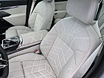 Used 2025 BMW 7 SERIES 750E XDRIVE in JUPITER, FLORIDA (Photo 11)