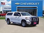 Used 2017 TOYOTA TUNDRA SR5 DOUBLE CAB 6.5' BED 4.6L in TYLER, TEXAS (Photo 1)