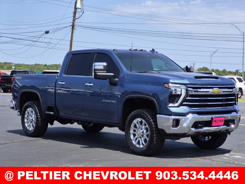Used 2024 CHEVROLET SILVERADO 2500 4WD CREW CAB 159