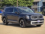Used 2025 KIA TELLURIDE S in TYLER, TEXAS (Photo 3)