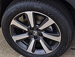 Used 2024 Honda Pilot TOURING in TYLER, TEXAS (Photo 7)
