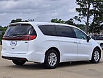 Used 2023 CHRYSLER PACIFICA TOURING L in TYLER, TEXAS (Photo 4)