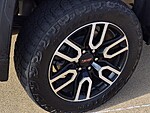 Used 2024 GMC SIERRA 1500 AT4 in TYLER, TEXAS (Photo 5)