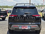 New 2026 NISSAN PATHFINDER SL 2WD in TYLER, TEXAS (Photo 4)