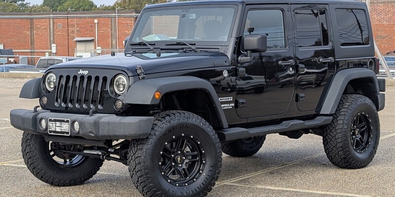 2013 Jeep Wrangler Unlimited Sport's photo