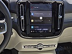 New 2025 VOLVO XC40 B5 AWD ULTRA BRIGHT THEME in LAS VEGAS, NEVADA (Photo 15)