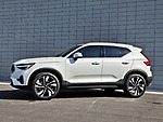 New 2025 VOLVO XC40 B5 AWD ULTRA BRIGHT THEME in LAS VEGAS, NEVADA (Photo 2)