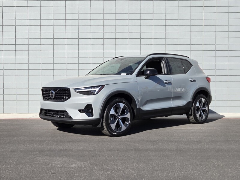 New 2026 VOLVO XC40 B5 AWD PLUS in LAS VEGAS, NEVADA