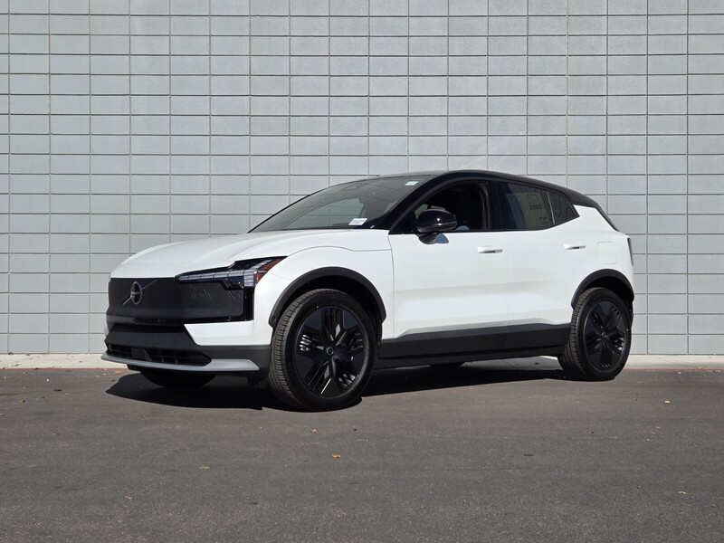 New 2026 VOLVO EX30 TWIN MOTOR AWD CROSS COUNTRY ULTRA in LAS VEGAS, NEVADA