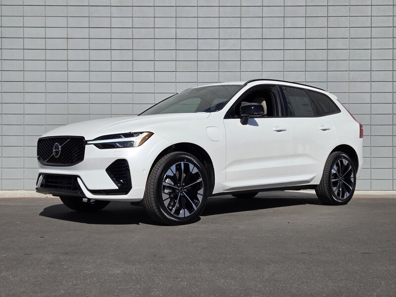 New 2026 VOLVO XC60 PLUG-IN HYBRID T8 AWD PLUS in LAS VEGAS, NEVADA