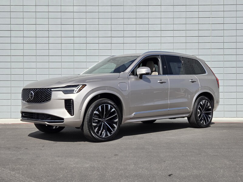 New 2026 VOLVO XC90 PLUG-IN HYBRID T8 AWD PLUS 7-SEATER in LAS VEGAS, NEVADA