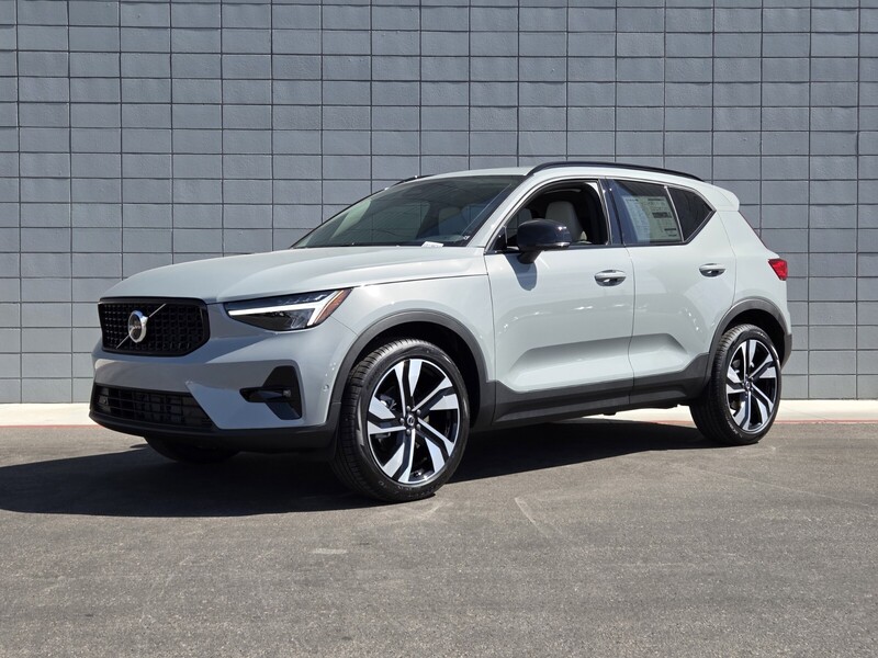 New 2026 VOLVO XC40 B5 AWD PLUS in LAS VEGAS, NEVADA
