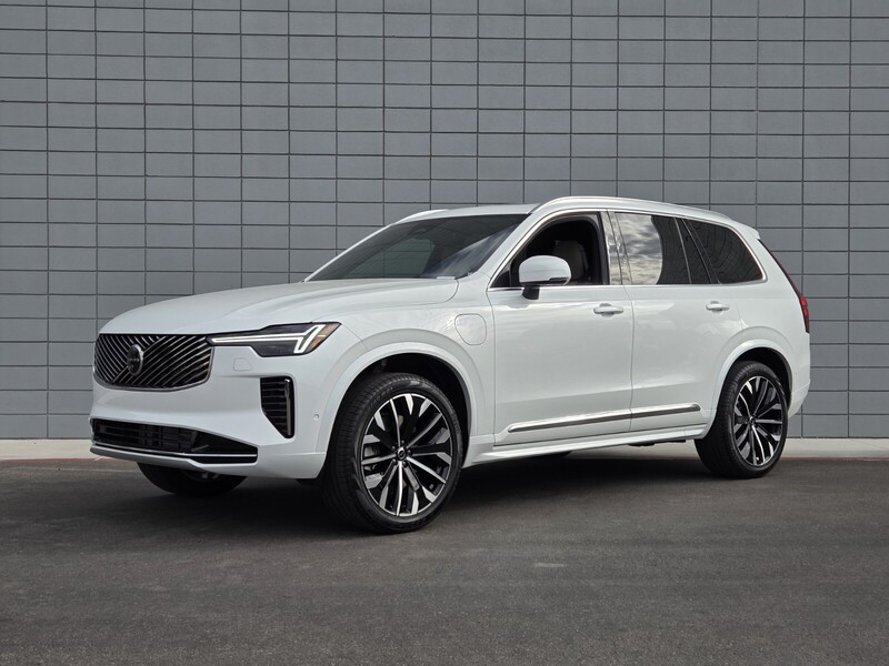 New 2026 VOLVO XC90 PLUG-IN HYBRID T8 AWD ULTRA 7-SEATER in LAS VEGAS, NEVADA