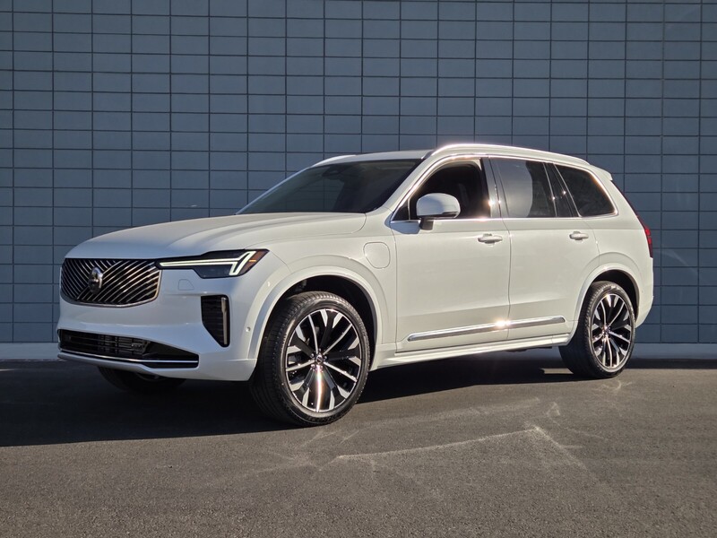 New 2026 VOLVO XC90 PLUG-IN HYBRID T8 AWD PLUS 7-SEATER in LAS VEGAS, NEVADA