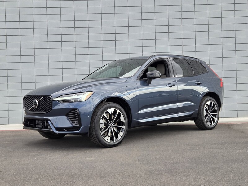 New 2026 VOLVO XC60 PLUG-IN HYBRID T8 AWD PLUS in LAS VEGAS, NEVADA