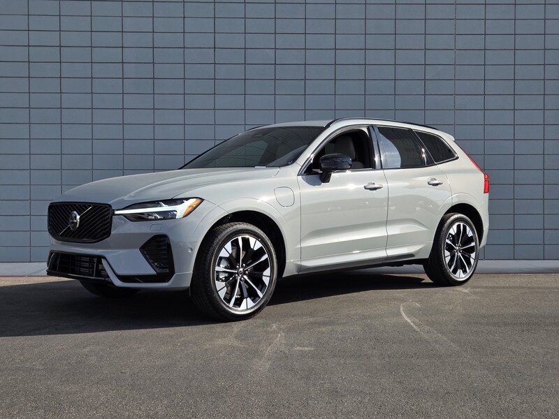 New 2026 VOLVO XC60 PLUG-IN HYBRID T8 AWD PLUS in LAS VEGAS, NEVADA