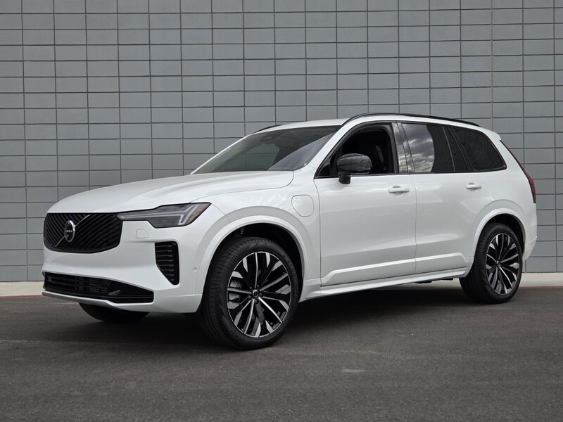 New 2026 VOLVO XC90 PLUG-IN HYBRID T8 AWD ULTRA DARK THEME 7-SEATER in LAS VEGAS, NEVADA