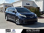 Used 2018 TOYOTA SIENNA LE in BENTONVILLE, ARKANSAS (Photo 1)