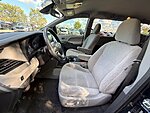 Used 2018 TOYOTA SIENNA LE in BENTONVILLE, ARKANSAS (Photo 28)