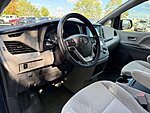 Used 2018 TOYOTA SIENNA LE in BENTONVILLE, ARKANSAS (Photo 9)