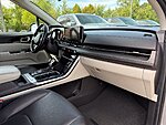 Used 2022 KIA CARNIVAL EX in BENTONVILLE, ARKANSAS (Photo 39)