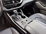 Used 2025 TOYOTA HIGHLANDER XLE in BENTONVILLE, ARKANSAS (Photo 13)