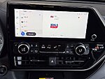 Used 2025 TOYOTA HIGHLANDER XLE in BENTONVILLE, ARKANSAS (Photo 14)