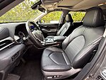 Used 2025 TOYOTA HIGHLANDER XLE in BENTONVILLE, ARKANSAS (Photo 26)