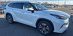 Used 2021 TOYOTA HIGHLANDER XLE in FORT SMITH, ARKANSAS