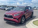 Used 2023 TOYOTA HIGHLANDER HYBRID XLE in FORT SMITH, ARKANSAS (Photo 3)