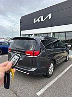 Used 2020 CHRYSLER PACIFICA TOURING L in FORT SMITH, ARKANSAS (Photo 11)