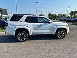 Used 2025 TOYOTA 4RUNNER TRD SPORT / 4X4 / ONE OWNER in FORT SMITH, ARKANSAS (Photo 8)