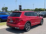 Used 2024 Volkswagen Tiguan 2.0T SEL R-LINE in FORT SMITH, ARKANSAS (Photo 7)