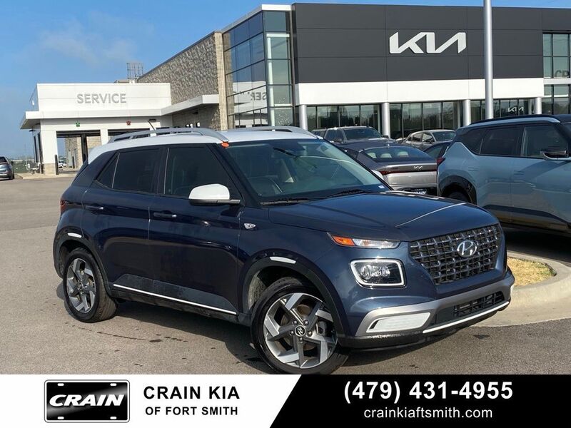 Used 2025 HYUNDAI VENUE LIMITED in FORT SMITH, ARKANSAS