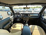Used 2022 JEEP WRANGLER UNLIMITED SAHARA in FORT SMITH, ARKANSAS (Photo 19)