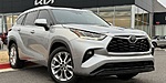 Used 2020 TOYOTA HIGHLANDER LIMITED in BENTONVILLE, ARKANSAS