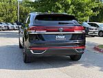 Used 2026 Volkswagen Atlas Cross Sport 2.0T SE in FAYETTEVILLE, ARKANSAS (Photo 5)