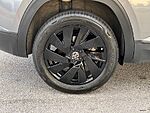 Used 2025 Volkswagen Atlas Cross Sport 2.0T SE W/TECHNOLOGY in FAYETTEVILLE, ARKANSAS (Photo 10)