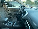 Used 2023 GMC TERRAIN SLE in FAYETTEVILLE, ARKANSAS (Photo 6)