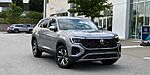 New 2026 Volkswagen Atlas Cross Sport 2.0T SE in FAYETTEVILLE, ARKANSAS