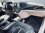 Used 2022 CHRYSLER PACIFICA TOURING L in SPRINGDALE, ARKANSAS (Photo 29)