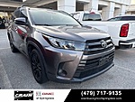 Used 2019 TOYOTA HIGHLANDER SE in SPRINGDALE, ARKANSAS (Photo 1)