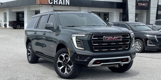 2025 GMC Yukon XL AT4's photo