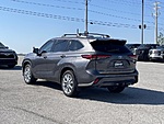 Used 2023 TOYOTA HIGHLANDER HYBRID LIMITED in SPRINGDALE, ARKANSAS (Photo 5)