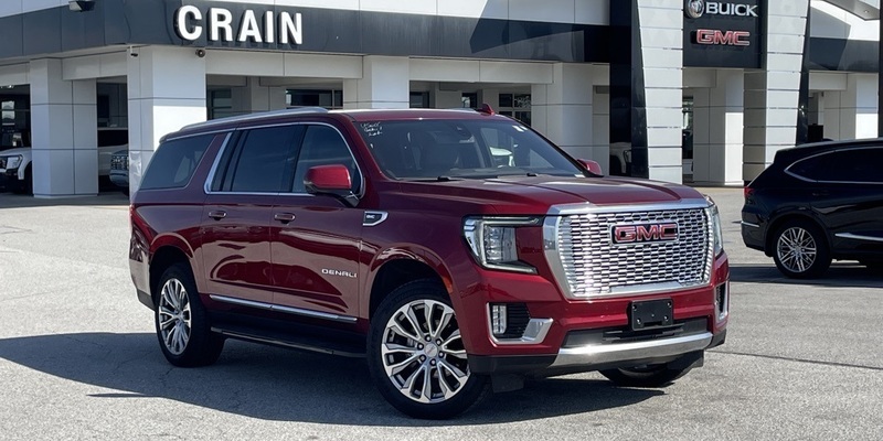 2022 GMC Yukon XL Denali's photo