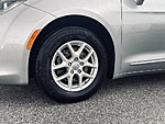 Used 2020 CHRYSLER PACIFICA TOURING L in SPRINGDALE, ARKANSAS (Photo 32)