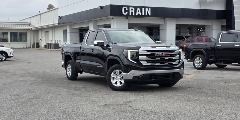 2024 GMC Sierra 1500 SLE's photo